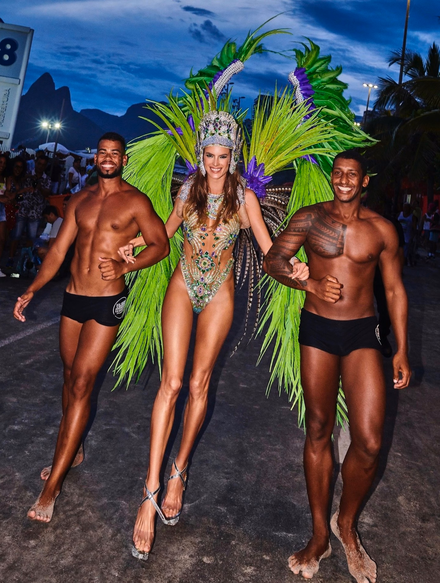 Alessandra Ambrosio lors d'un défilé Victoria's Secret