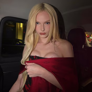 Alex Consani - Photo 7