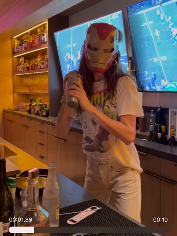 Behati Prinsloo - Photo 12