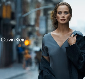 Carolyn Murphy - Photo 4