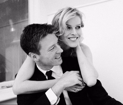 Eva Herzigova carriere mode defiles campagnes Wonderbra