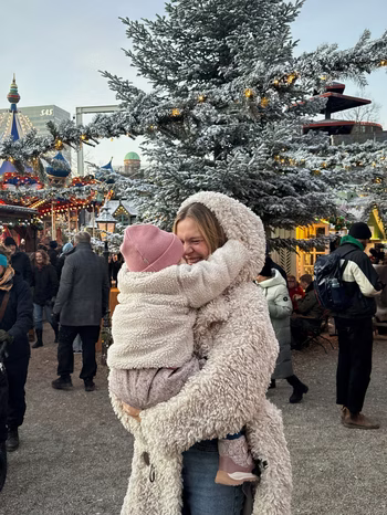 Josephine Skriver - Photo 9