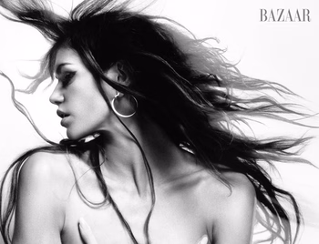 Kaia Gerber - Photo 5