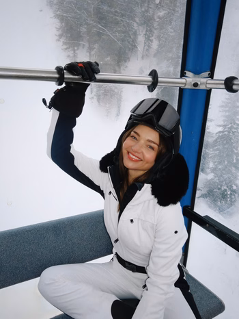 Miranda Kerr - Photo 1